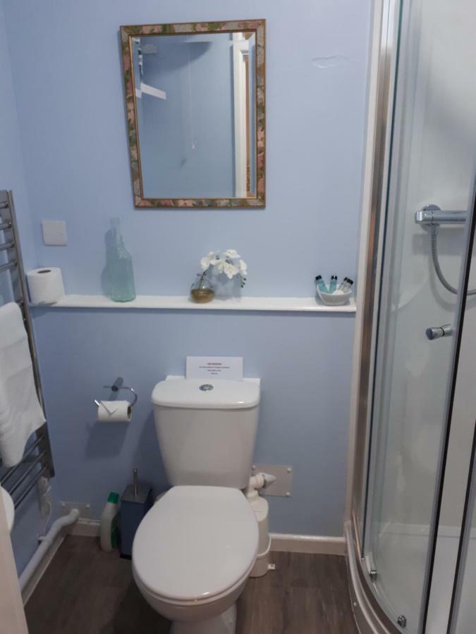 Santi Bhavana Bed & Breakfast Westbury  Luaran gambar