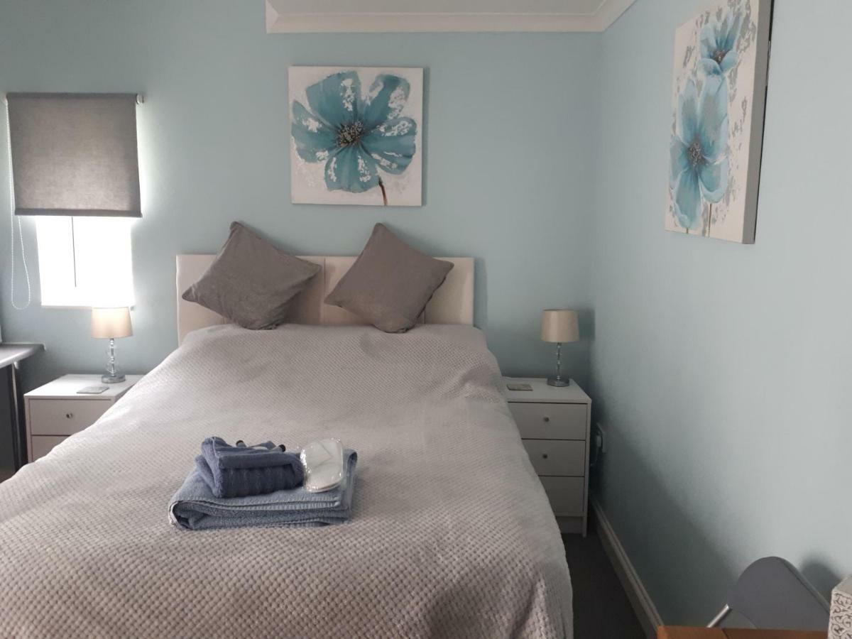 Santi Bhavana Bed & Breakfast Westbury  Luaran gambar